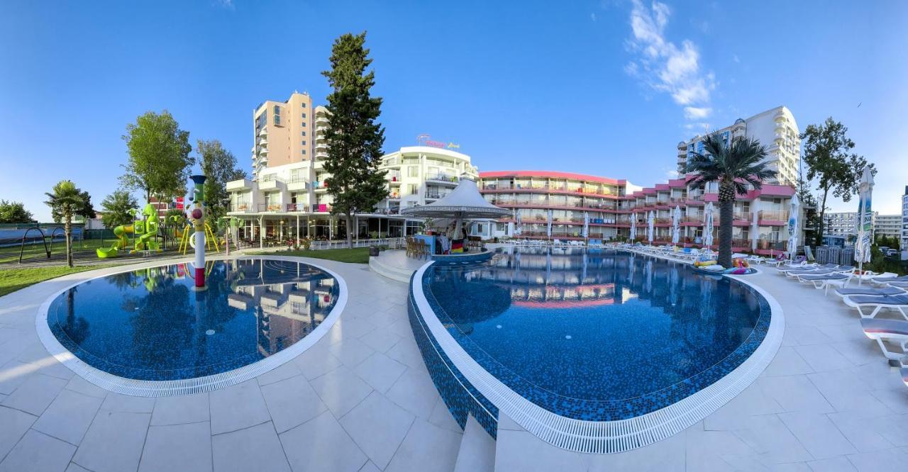 Flamingo Beach Hotel 阳光海滩 外观 照片