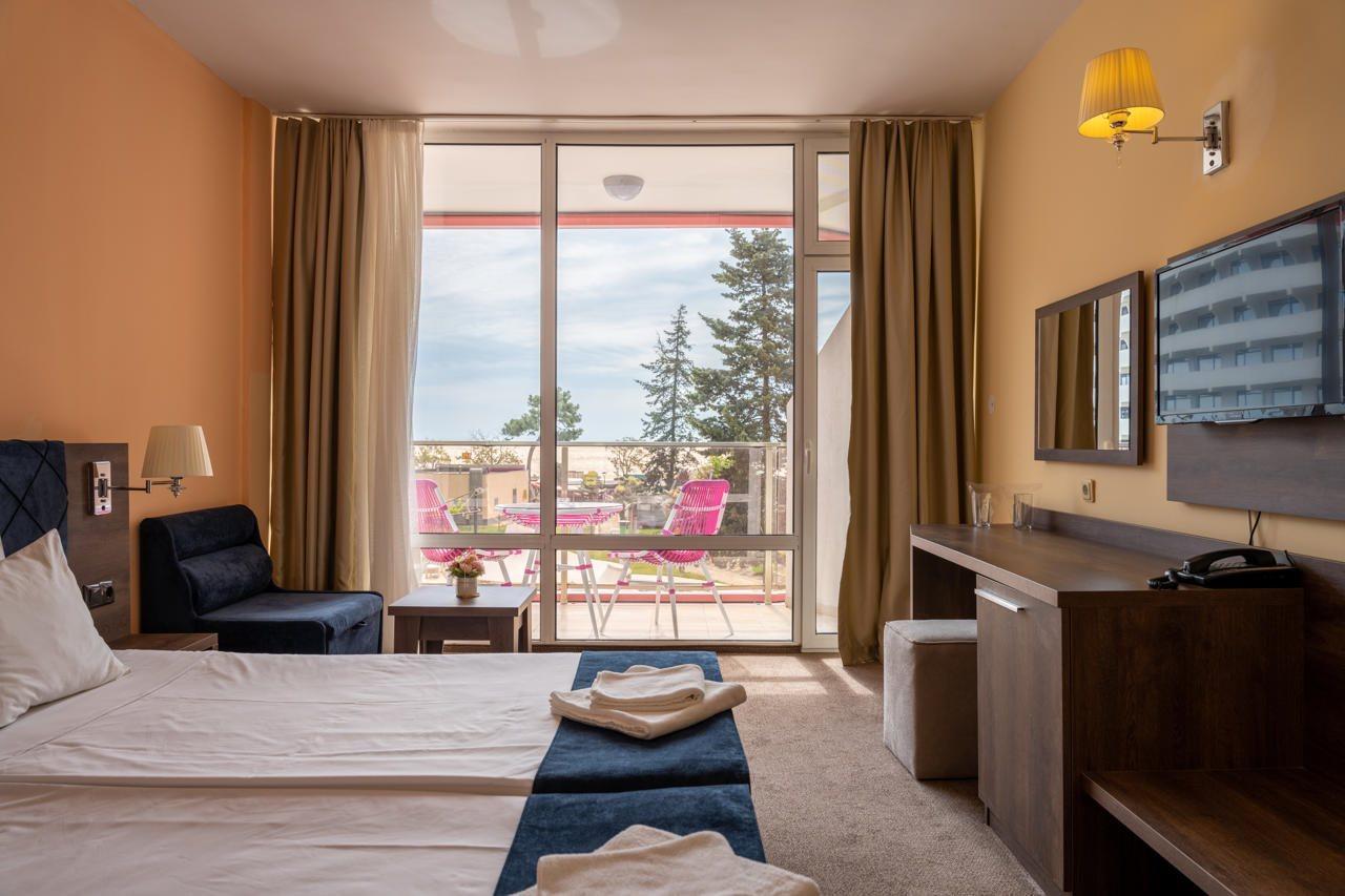 Flamingo Beach Hotel 阳光海滩 外观 照片