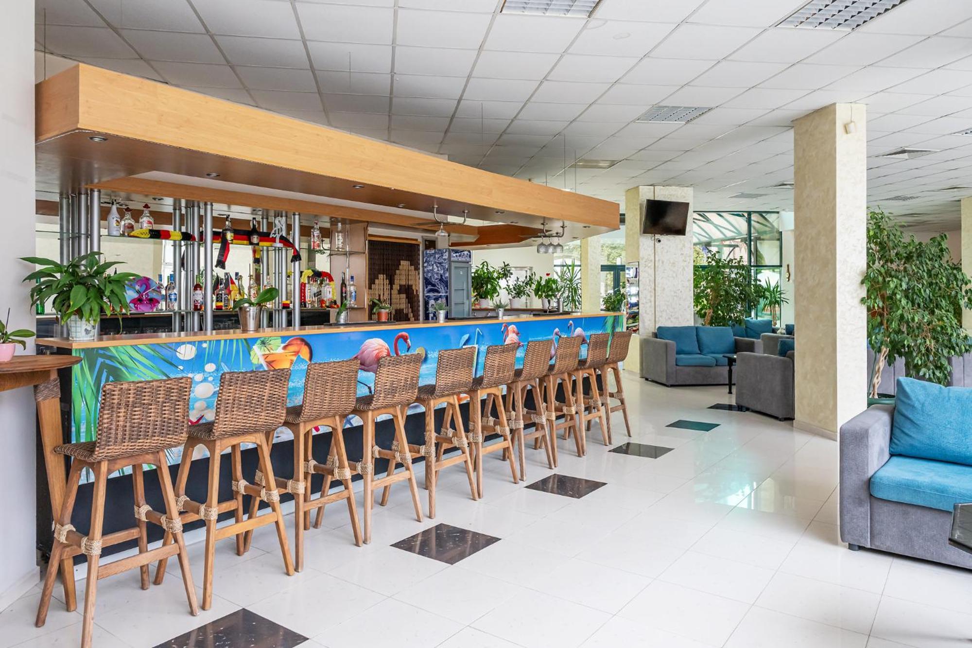 Flamingo Beach Hotel 阳光海滩 外观 照片